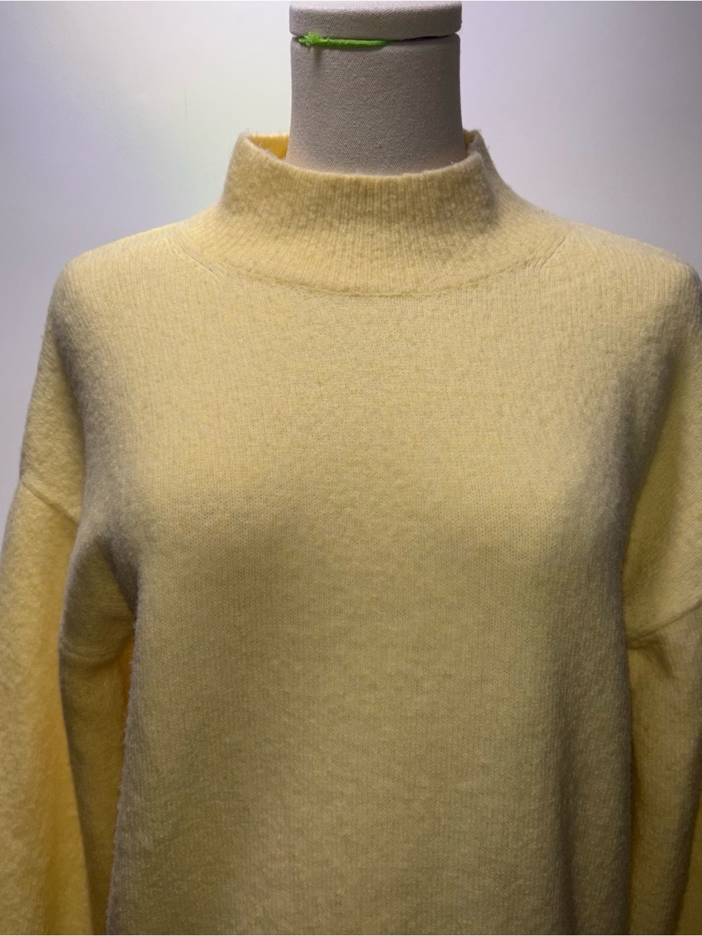 & Other Stories Light Yellow Mock Turtleneck Sweater Size XS - Picture 2 of 10